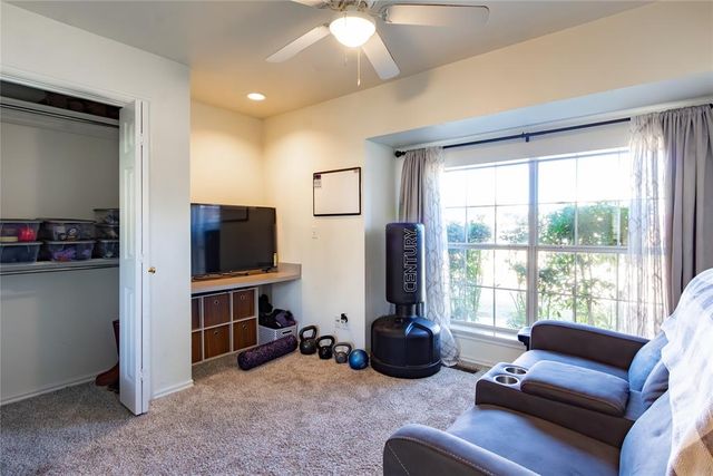 9014 N Timberview Drive, Midwest City, OK 73130