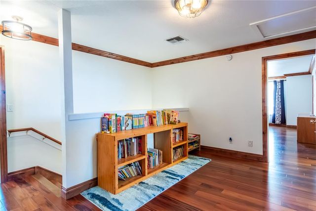 9014 N Timberview Drive, Midwest City, OK 73130