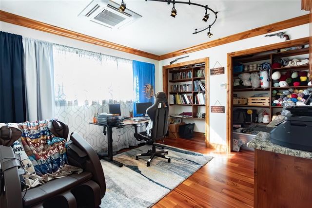 9014 N Timberview Drive, Midwest City, OK 73130