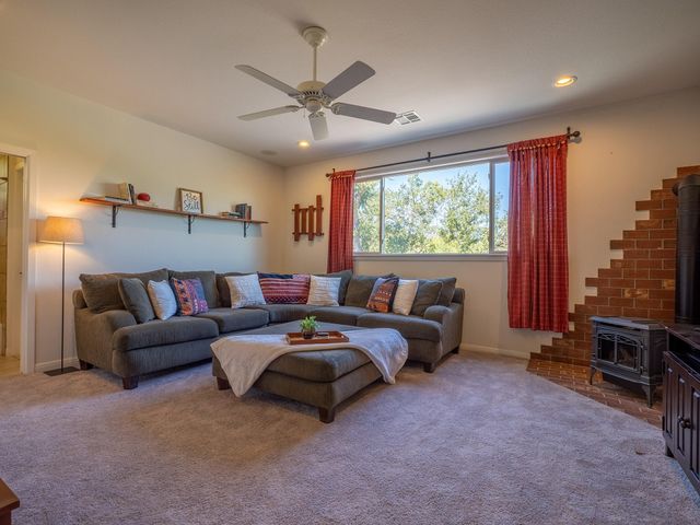 10731 CASSIA DR, Austin, TX 78759