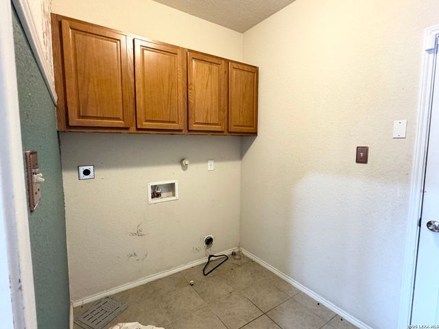 404 Circle Star, Schertz, TX 78154