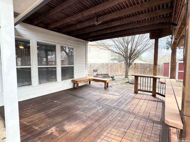 404 Circle Star, Schertz, TX 78154