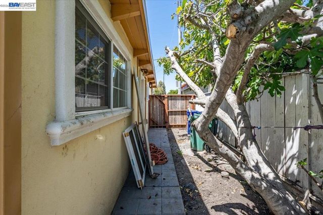 1006 Lake St, San Pablo, CA 94806