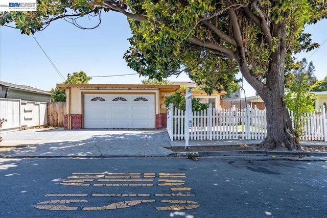 1006 Lake St, San Pablo, CA 94806