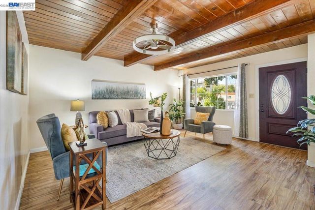 1006 Lake St, San Pablo, CA 94806
