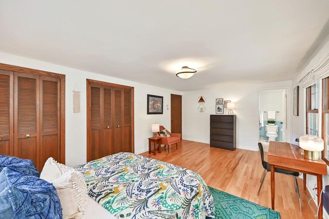 7266 N Pierron ROAD, Glendale, WI 53209