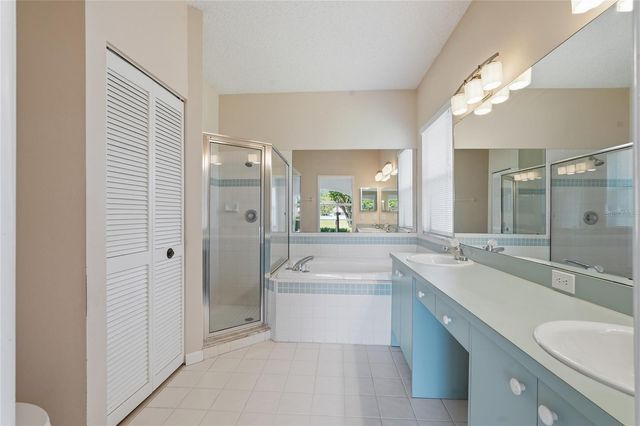 1186 DARTFORD DRIVE, Tarpon Springs, FL 34688