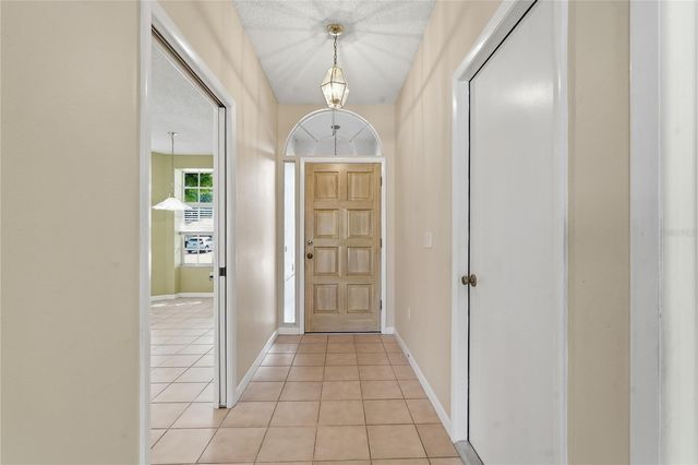 1186 DARTFORD DRIVE, Tarpon Springs, FL 34688