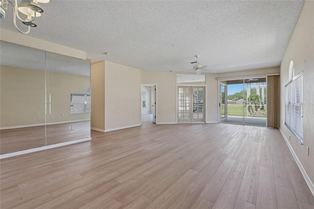 Image 16 of property listing at 1186 DARTFORD DRIVE, Tarpon Springs, FL 34688