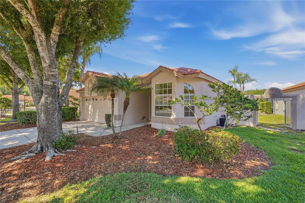 Image 3 of property listing at 1186 DARTFORD DRIVE, Tarpon Springs, FL 34688