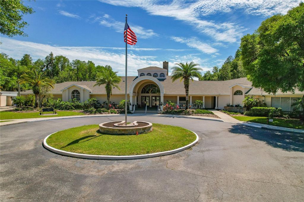 Image 51 of property listing at 1186 DARTFORD DRIVE, Tarpon Springs, FL 34688