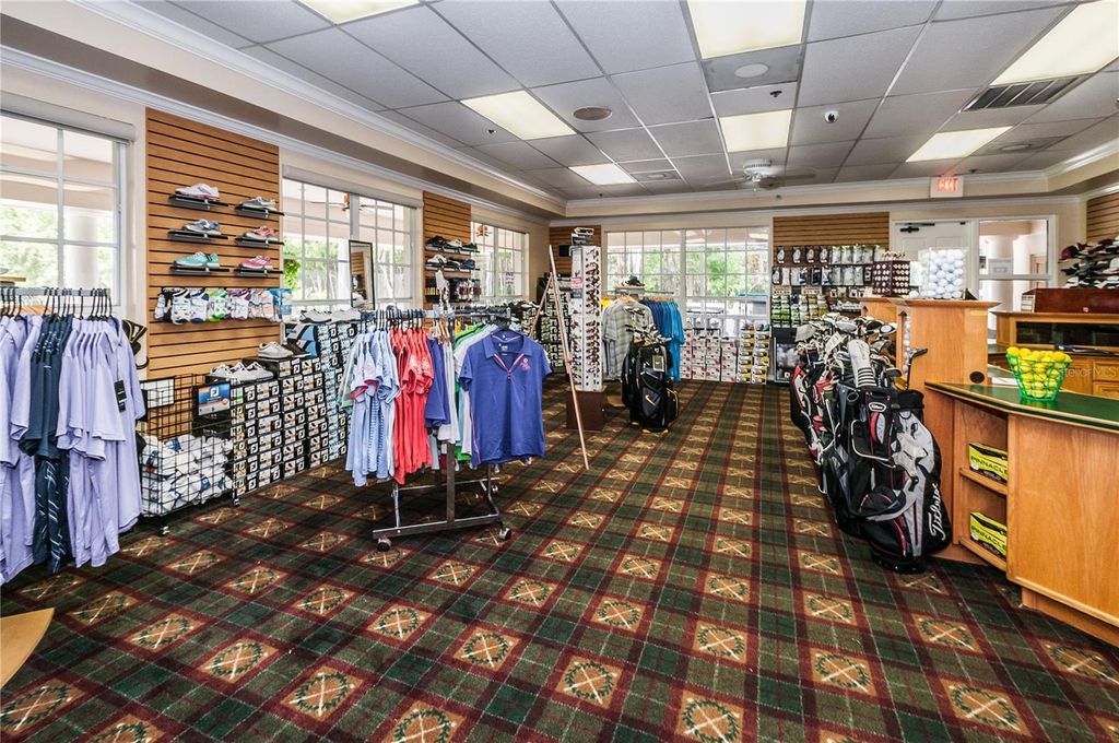 Image 54 of property listing at 1186 DARTFORD DRIVE, Tarpon Springs, FL 34688