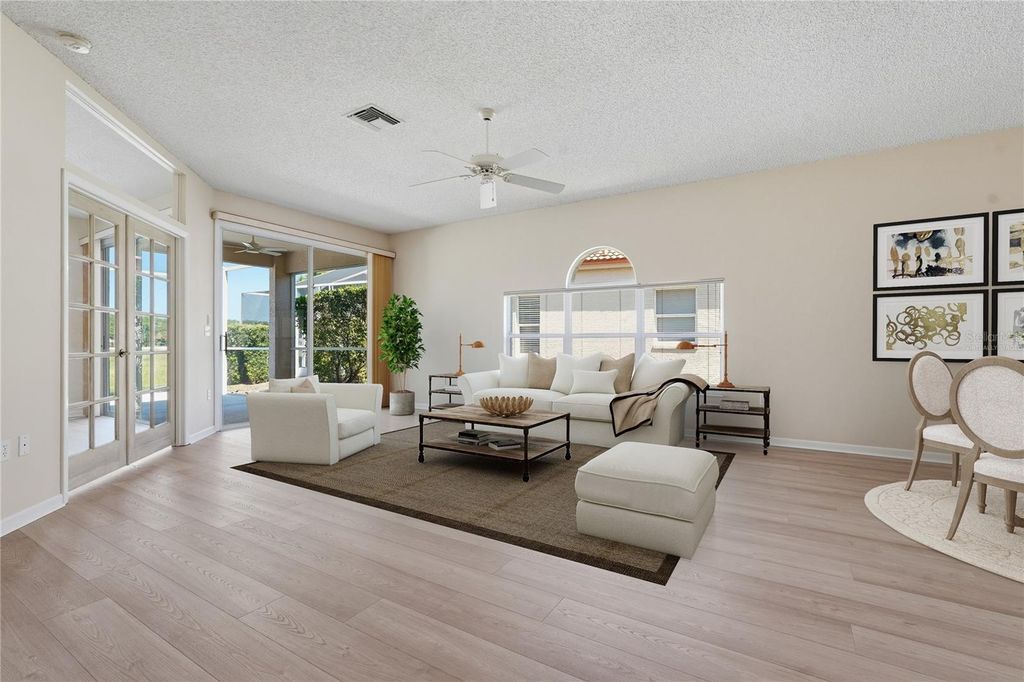 Image 9 of property listing at 1186 DARTFORD DRIVE, Tarpon Springs, FL 34688