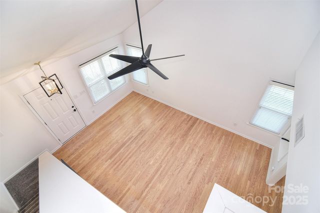 6631 Vlosi Drive, Charlotte, NC 28226