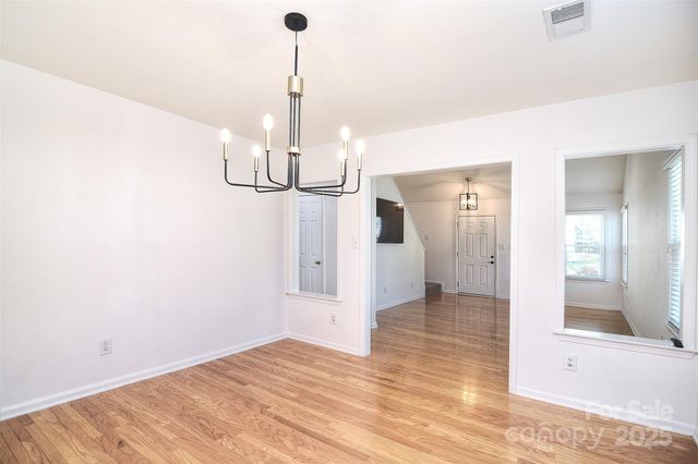 6631 Vlosi Drive, Charlotte, NC 28226