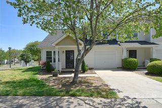 6631 Vlosi Drive, Charlotte, NC 28226