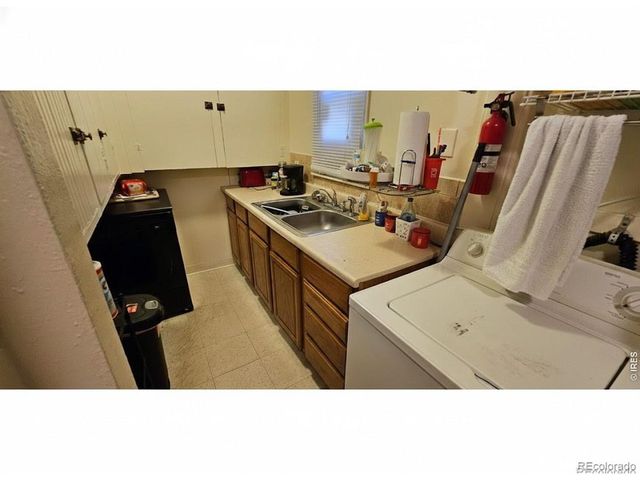 1115 12th St, Greeley, CO 80631