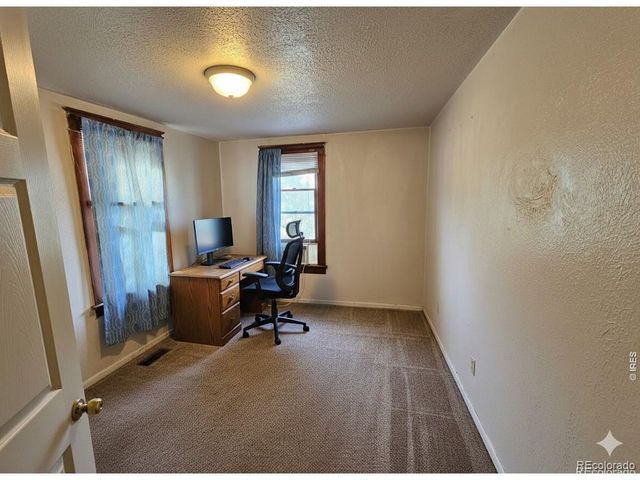 1115 12th St, Greeley, CO 80631