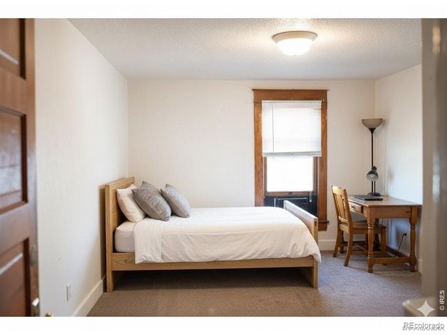 1115 12th St, Greeley, CO 80631