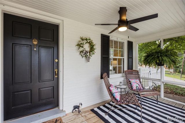 485 Clemens Avenue, Kirkwood, MO 63122