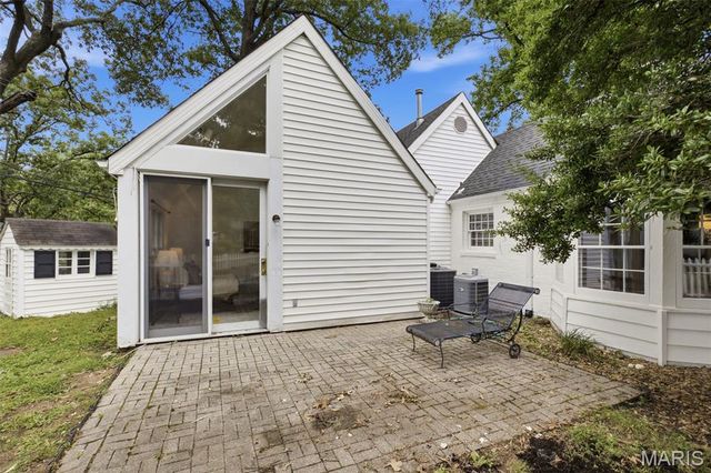 485 Clemens Avenue, Kirkwood, MO 63122