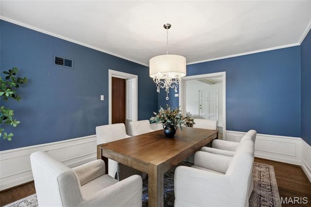 485 Clemens Avenue, Kirkwood, MO 63122