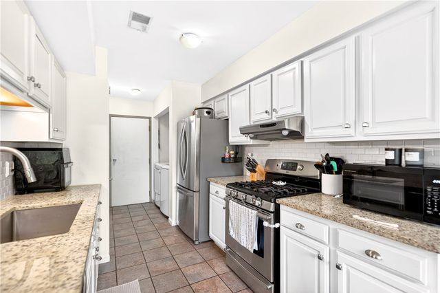 404 Chandler, Brighton Heights, PA 15212
