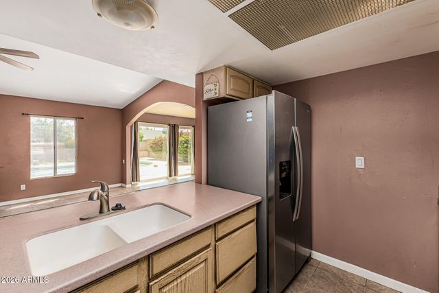 4305 E EQUESTRIAN Trail, Phoenix, AZ 85044