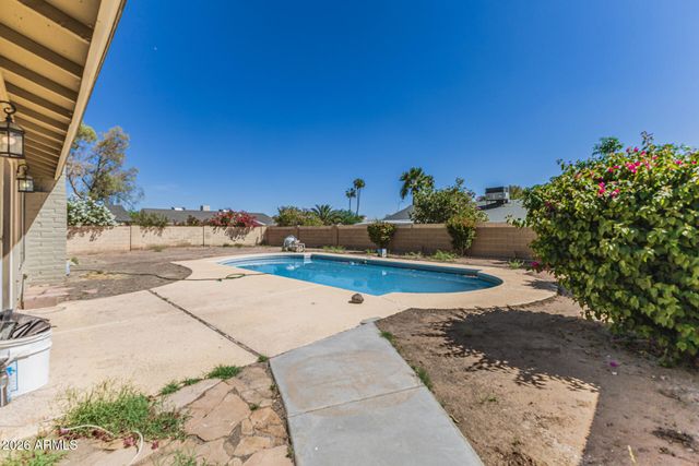 4305 E EQUESTRIAN Trail, Phoenix, AZ 85044