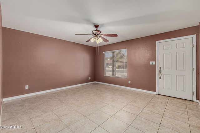 4305 E EQUESTRIAN Trail, Phoenix, AZ 85044