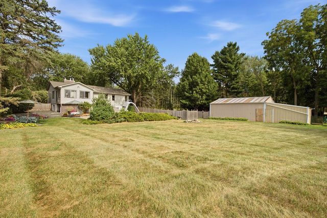 13608 Homestead Avenue N, Hugo, MN 55038