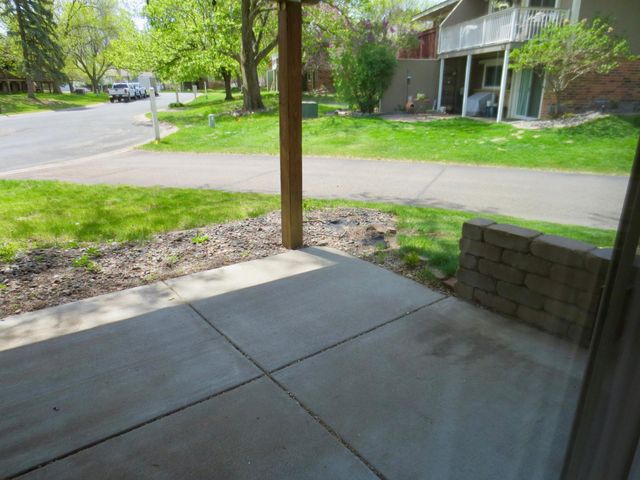 7607 Zinnia Way, Maple Grove, MN 55311