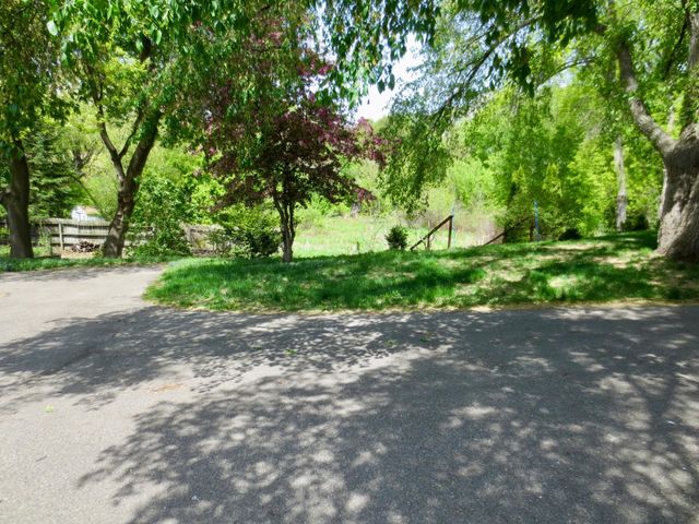 7607 Zinnia Way, Maple Grove, MN 55311