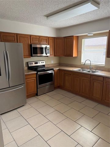 2461 CHESTNUT WOODS DRIVE, Lakeland, FL 33815