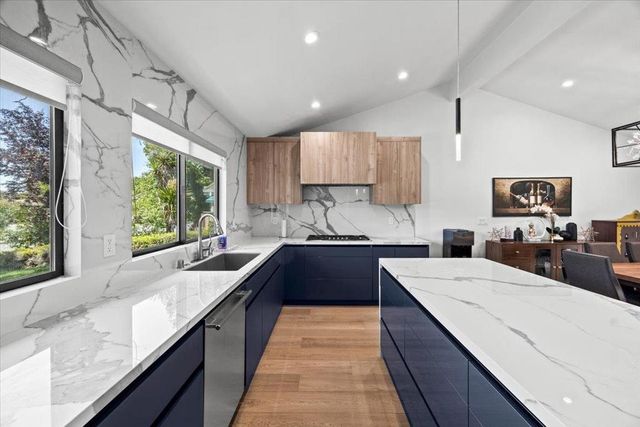 1768 Laurentian Way, Sunnyvale, CA 94087