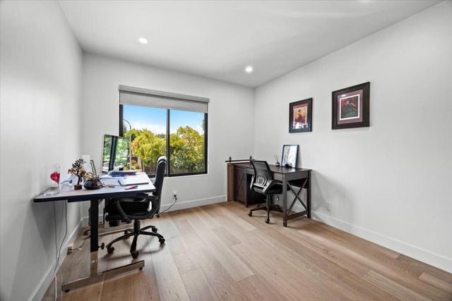 1768 Laurentian Way, Sunnyvale, CA 94087