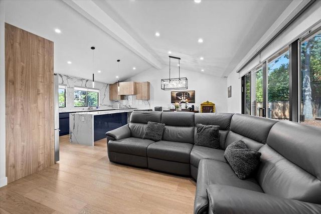1768 Laurentian Way, Sunnyvale, CA 94087