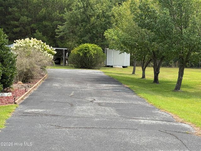 777 Strickland Terrace, Kinston, NC 28504
