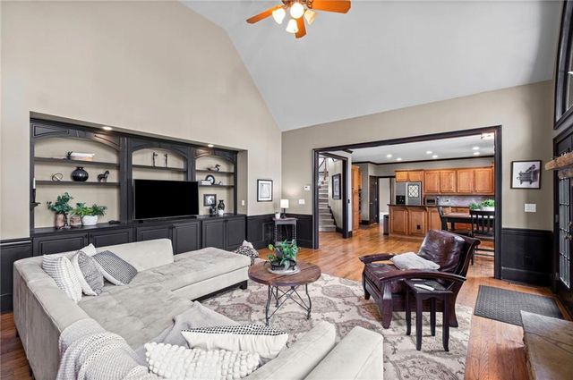 176 Grandmar Chase, Canton, GA 30115