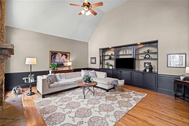 176 Grandmar Chase, Canton, GA 30115