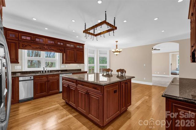 464 Laurel Cove Road, Statesville, NC 28677