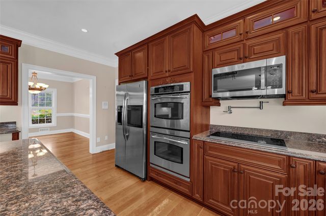 464 Laurel Cove Road, Statesville, NC 28677