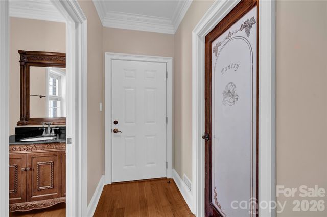 464 Laurel Cove Road, Statesville, NC 28677