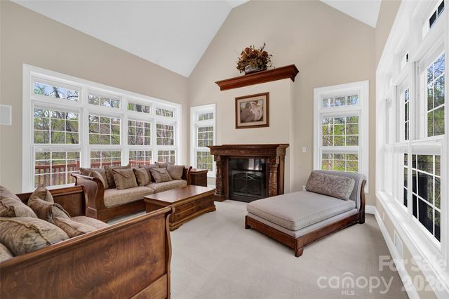 464 Laurel Cove Road, Statesville, NC 28677