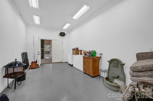 464 Laurel Cove Road, Statesville, NC 28677