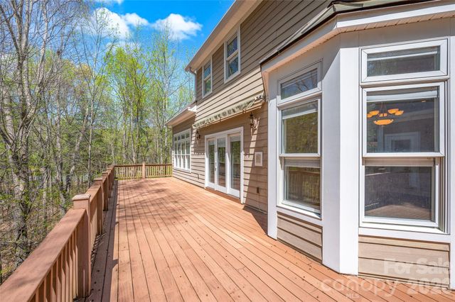 464 Laurel Cove Road, Statesville, NC 28677