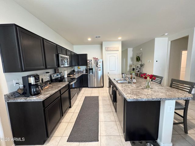 11542 E WALLFLOWER Lane, Florence, AZ 85132