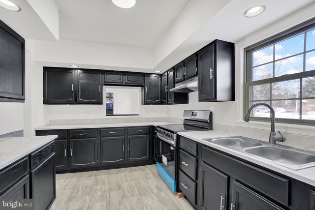 970 WHISLER RD, Etters, PA 17319