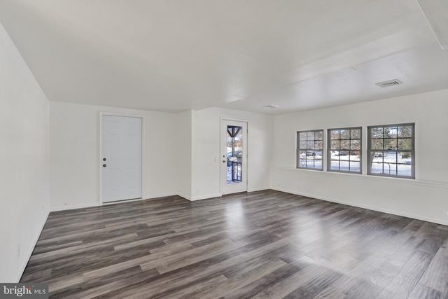 970 WHISLER RD, Etters, PA 17319