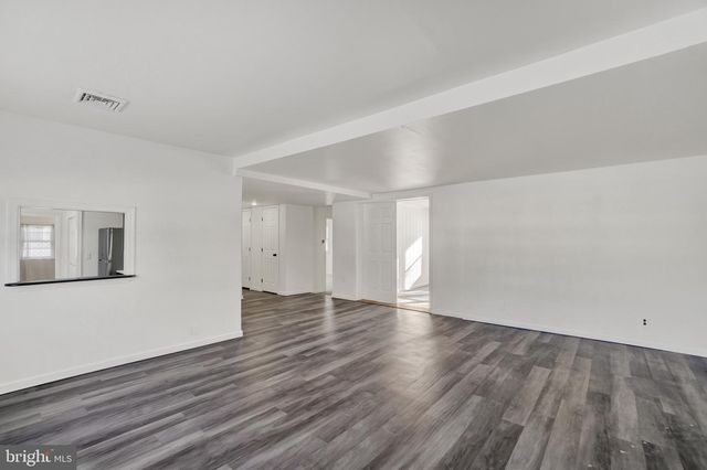 970 WHISLER RD, Etters, PA 17319